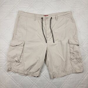 Union Bay tan cargo‎ shorts size 40